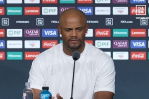 九游体育官网-孔帕尼：面对巴黎我们踢出了强度 伤病需要得到预防但也关乎运气