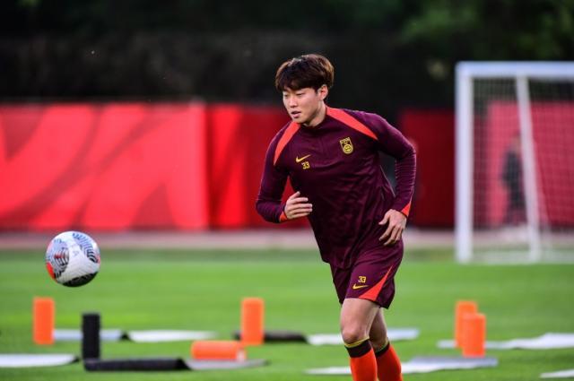 九游体育登陆入口-突发！高准翼患阑尾炎恐缺战泰国 王振澳有望上位